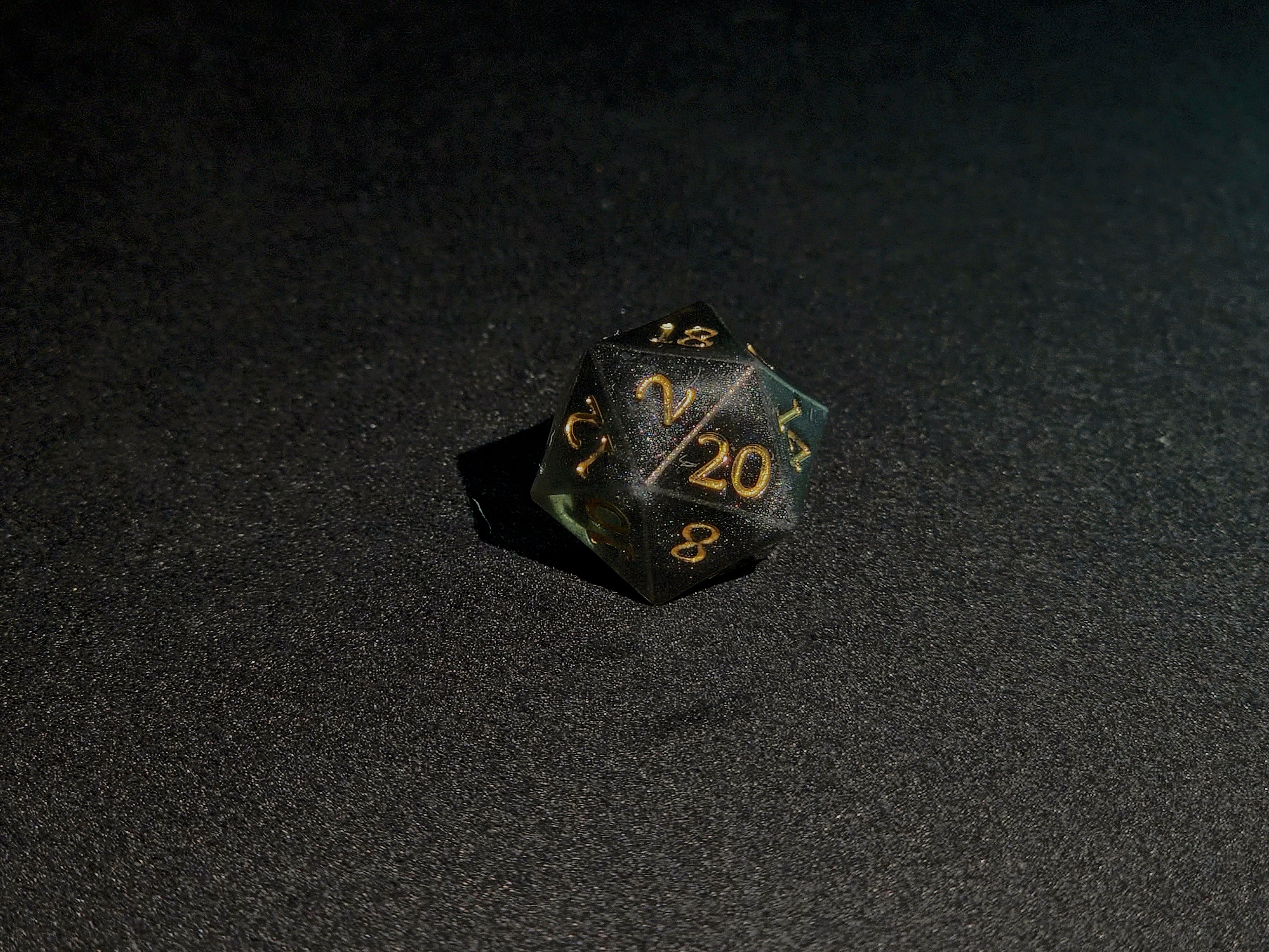 Shadow 7 piece dice set